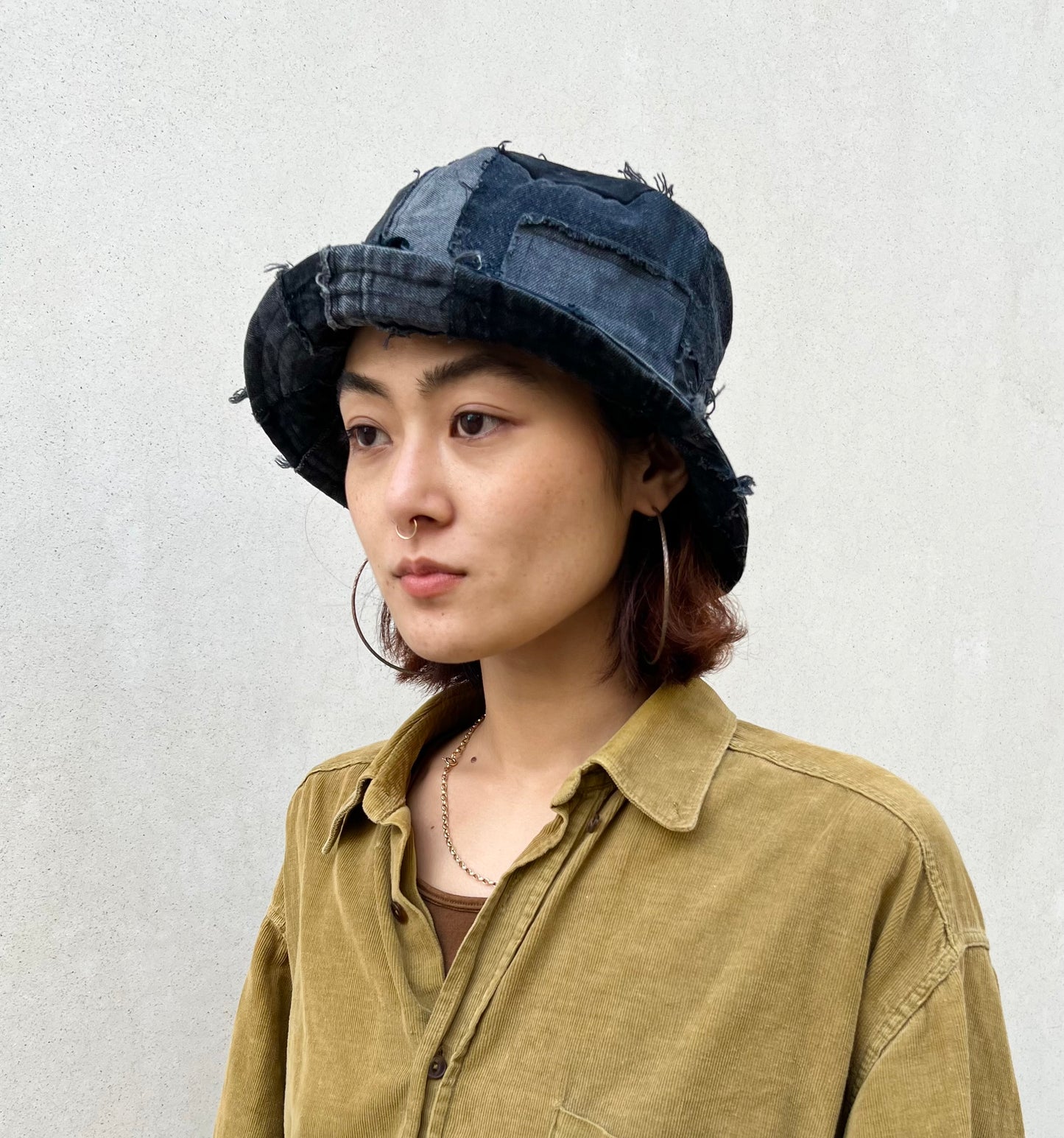 Patched Big Bucket Hat Black/Grey